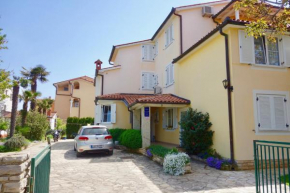 Apartments De Martini